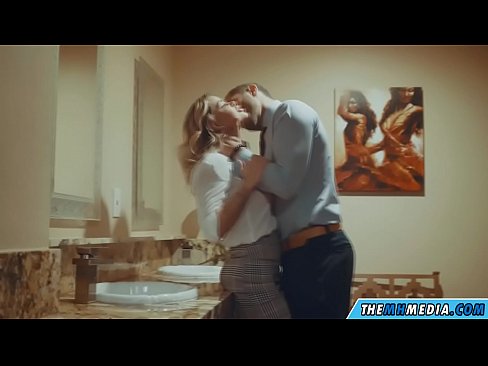 ❤️ Keď vás prsnatá blondínka zvádza na verejných toaletách ️ Porno na sk.shufflesex-com.ru ❌